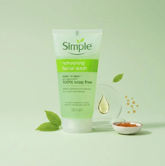 Simple Kind to Skin Refreshing Facial Wash – 100% Soap Free | غسول الوجه المنعش من سيمبل – خالي تماماً من الصابون